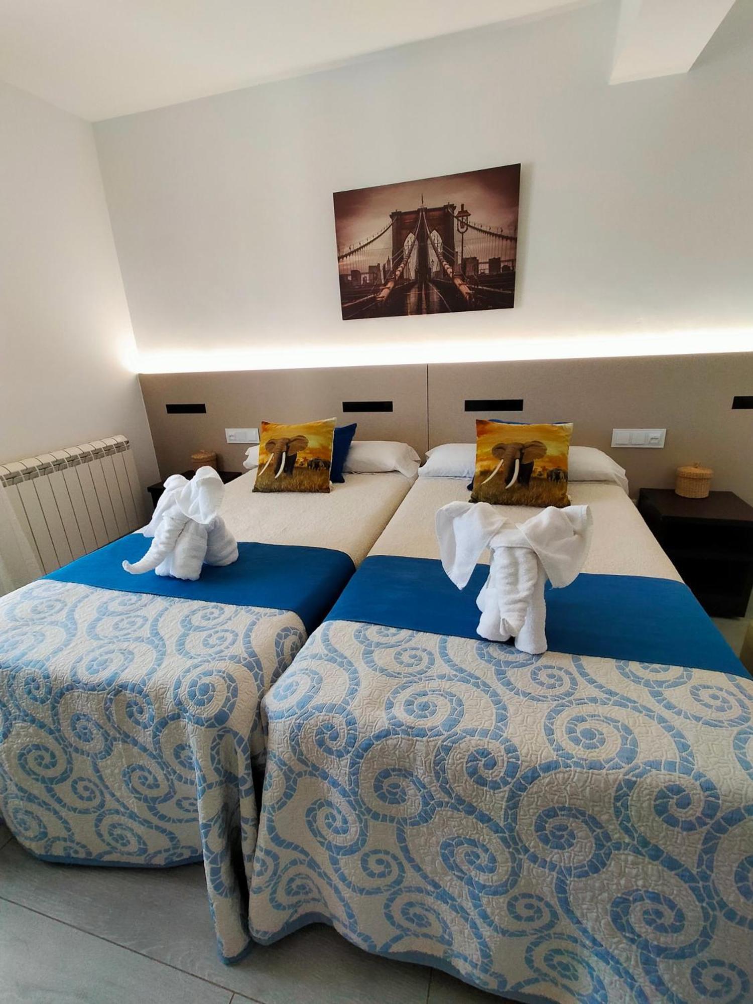 Pension Mar Portomarín Chambre photo